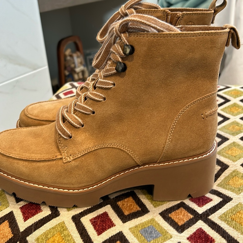 Water repellent, Naturalizer ladies ankle boot